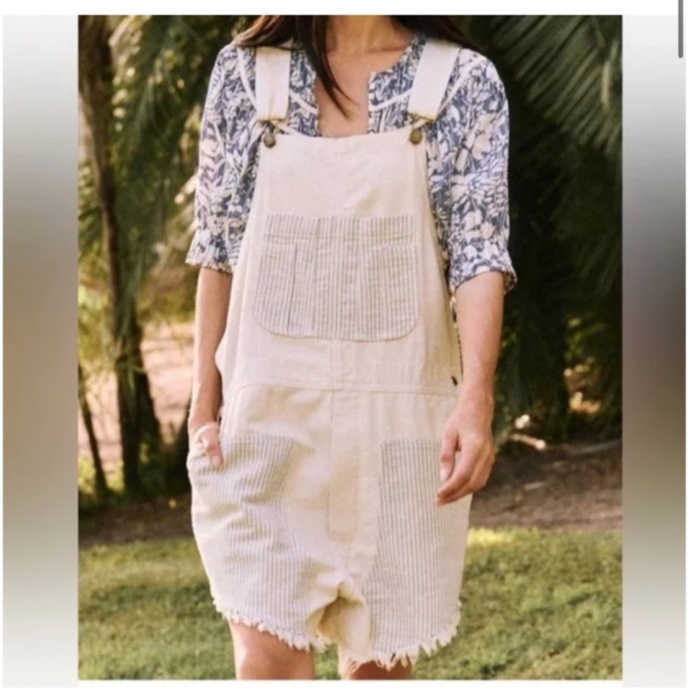 THE GREAT The Cut Off Overall Short washed white w/ railroad stripe pockets 1/S